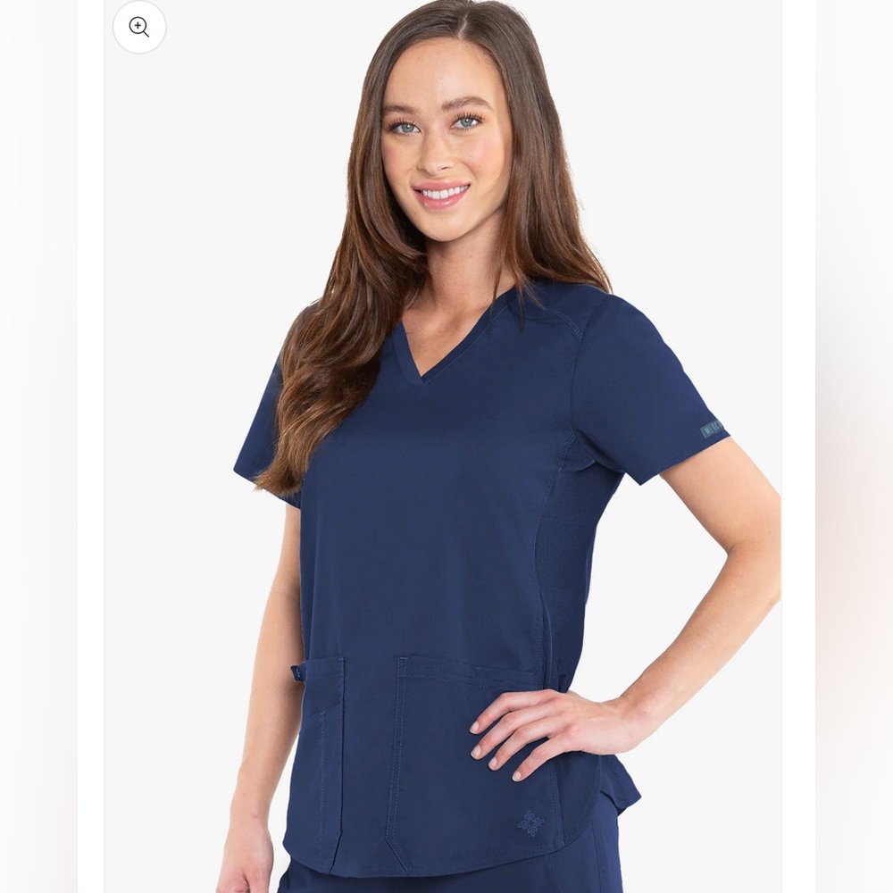 Med Couture Navy V-Neck Short Sleeve Scrub Top